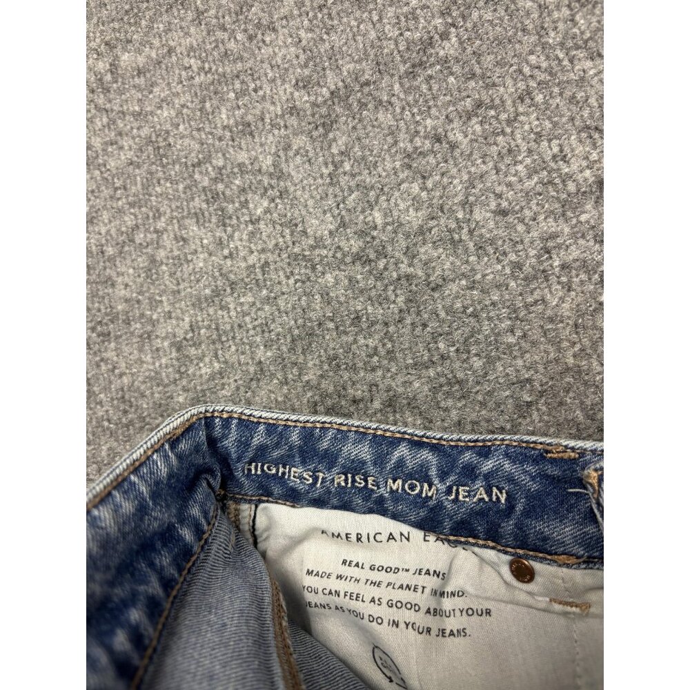 American Eagle Jeans Womens 4 Blue Highest Rise Mom Jean Stretch Distressed - Picture 8 of 9